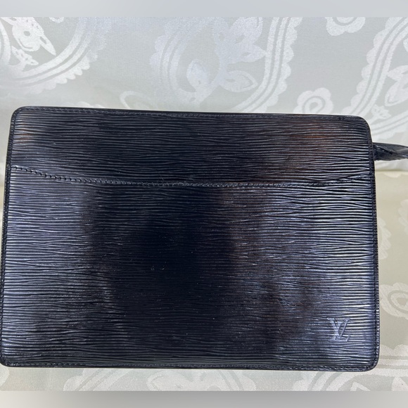 LV Epi clutch VGUC - Picture 1 of 10